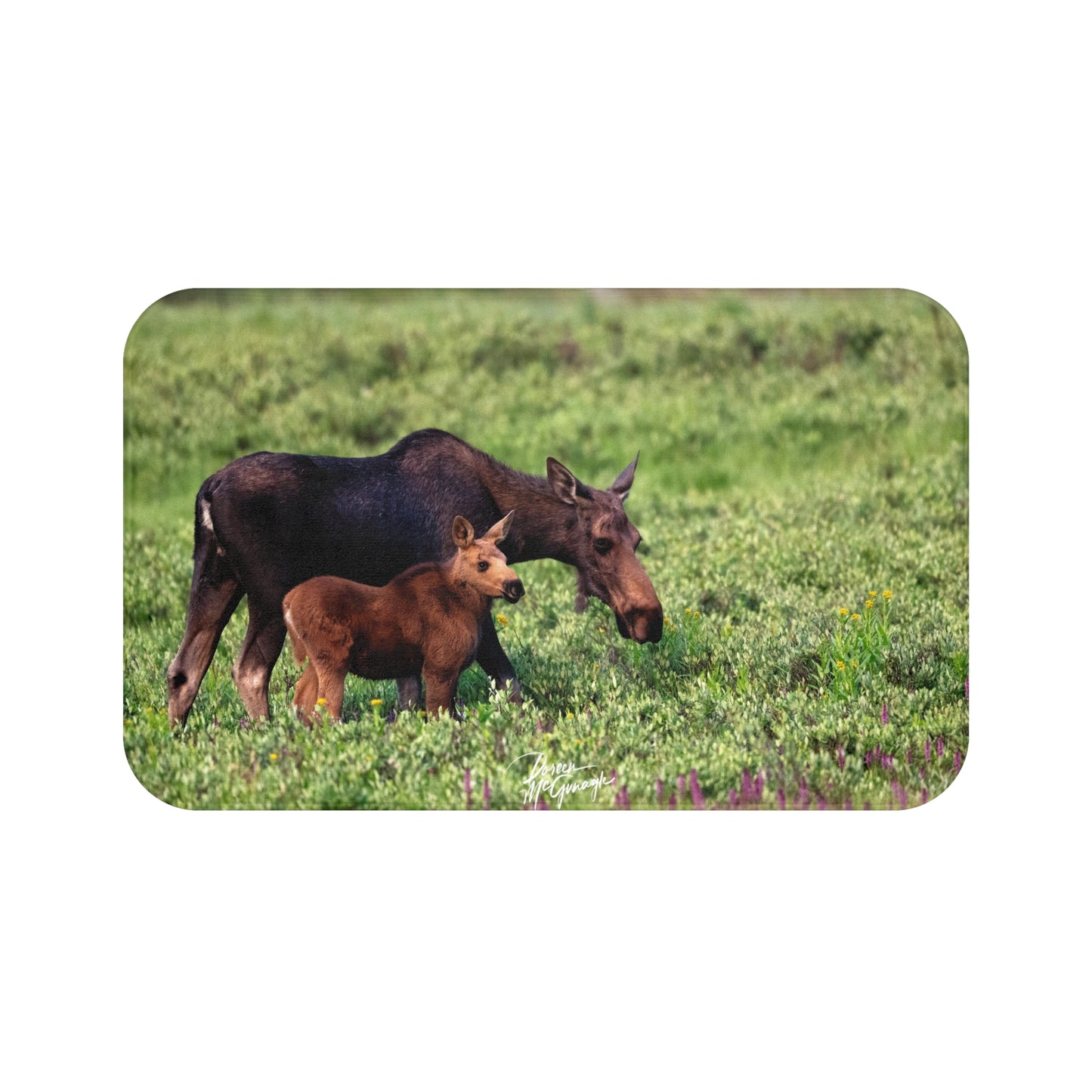 Nature-Inspired Bath Mat with Moose Design, Perfect for Rustic Decor, Bathroom Accessory, Gift for Nature Lovers, Wildlife Theme