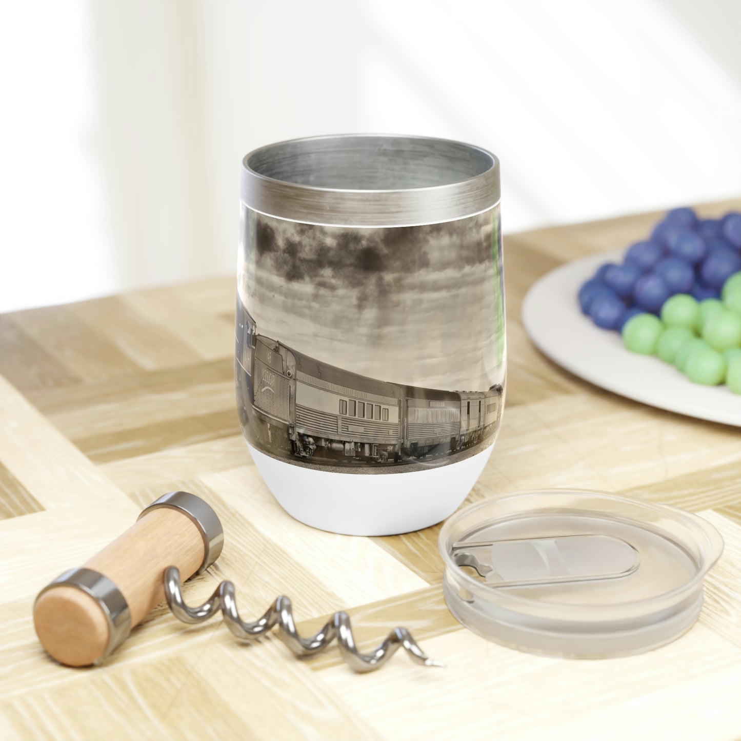 Eco friendly, Vintage Steam Engine 148, 12 oz insulated wine tumbler with lid