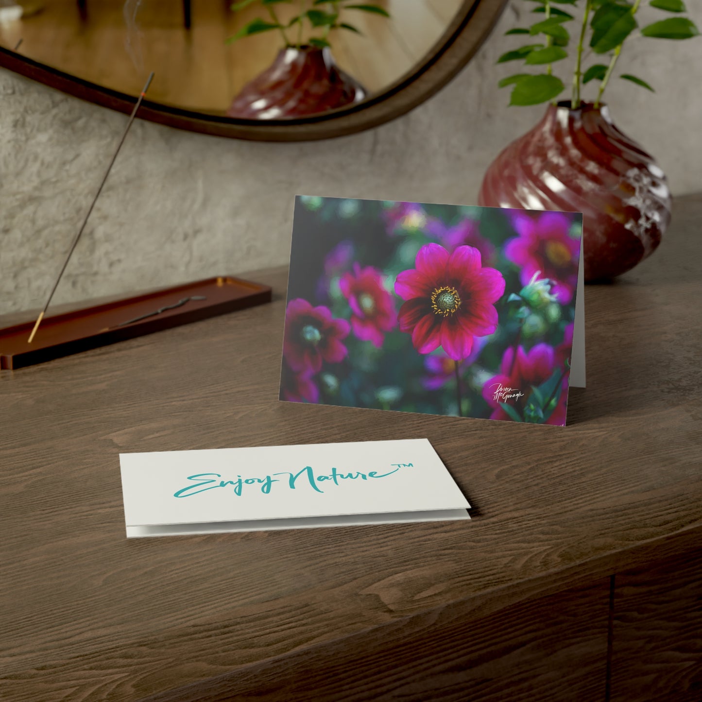 Heart of Dahlia Dreams – Nature-Inspired Greeting Card Set (30 Pack)