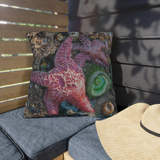 Starfish Outdoor Pillow – Coastal Comfort for Beach-Inspired Living
