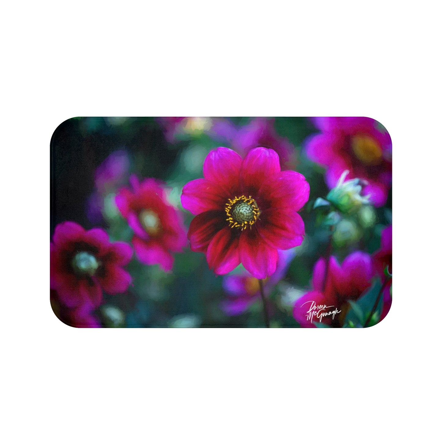 Bath Mat: Heart of Dahlia Dreams – Nature-Inspired Comfort